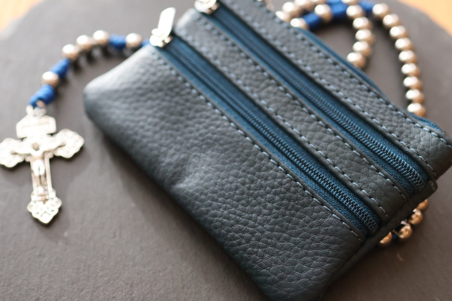 Rosenkranztasche aus Echtleder Dunkelblau