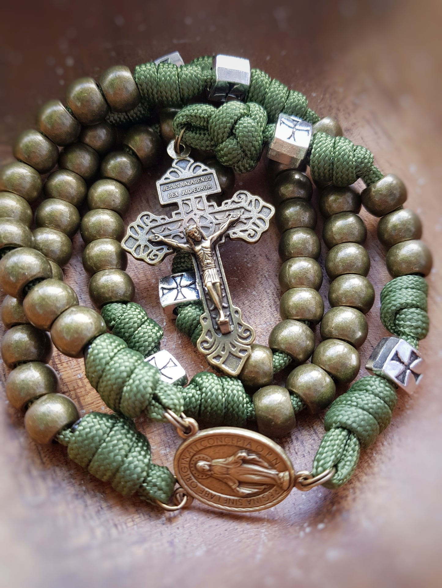 Kampf-Rosenkranz Paracord