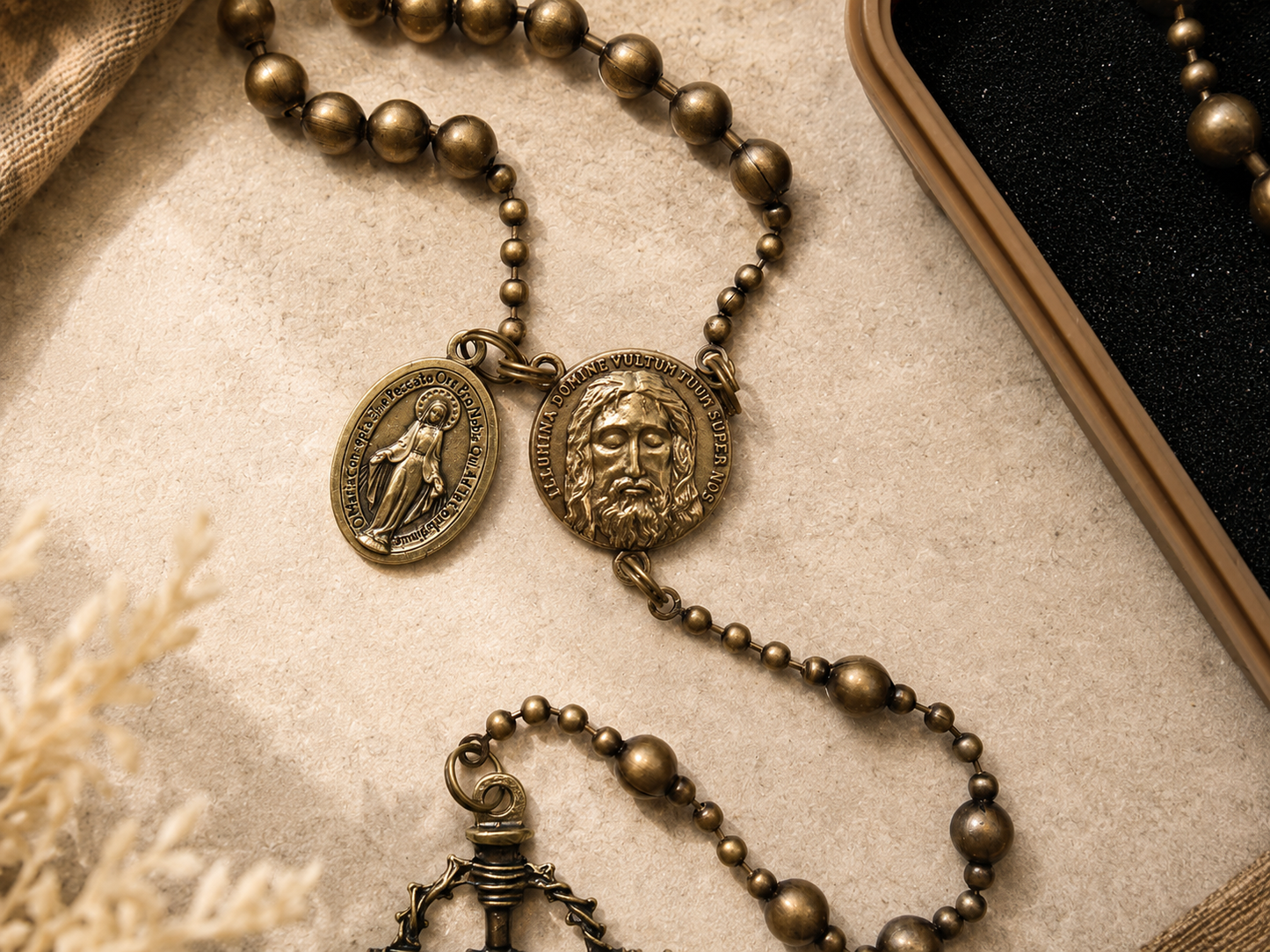 Combat Rosary Soldiers Edition in Bronze mit Kruzifix – Ansicht 4