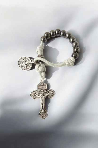 Fingerrosenkranz Paracord silber grau\anthrazit - MarcellusOnlineShop