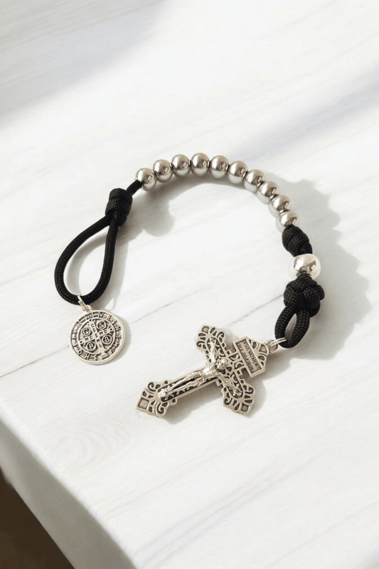 Fingerrosenkranz Paracord silber/schwarz - MarcellusOnlineShop