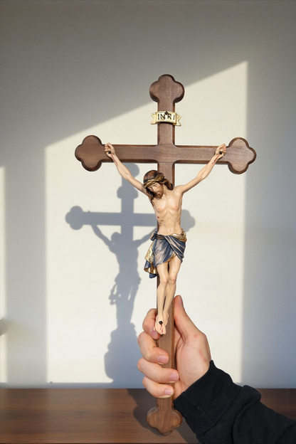 Coming soon - Wandkreuz Siena Barock, handgeschnitzt, Echtholz, 45cm