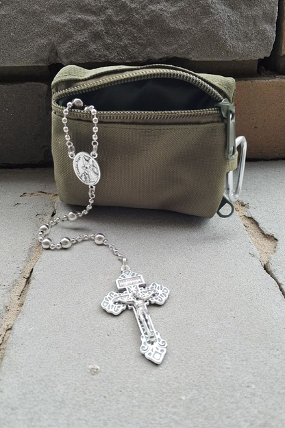 Robuste Rosenkranztasche Olivgrün
