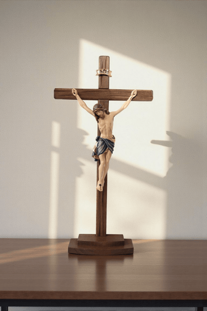 Stehkreuz Siena, handgeschnitzt, Echtholz, 33cm - MarcellusOnlineShop