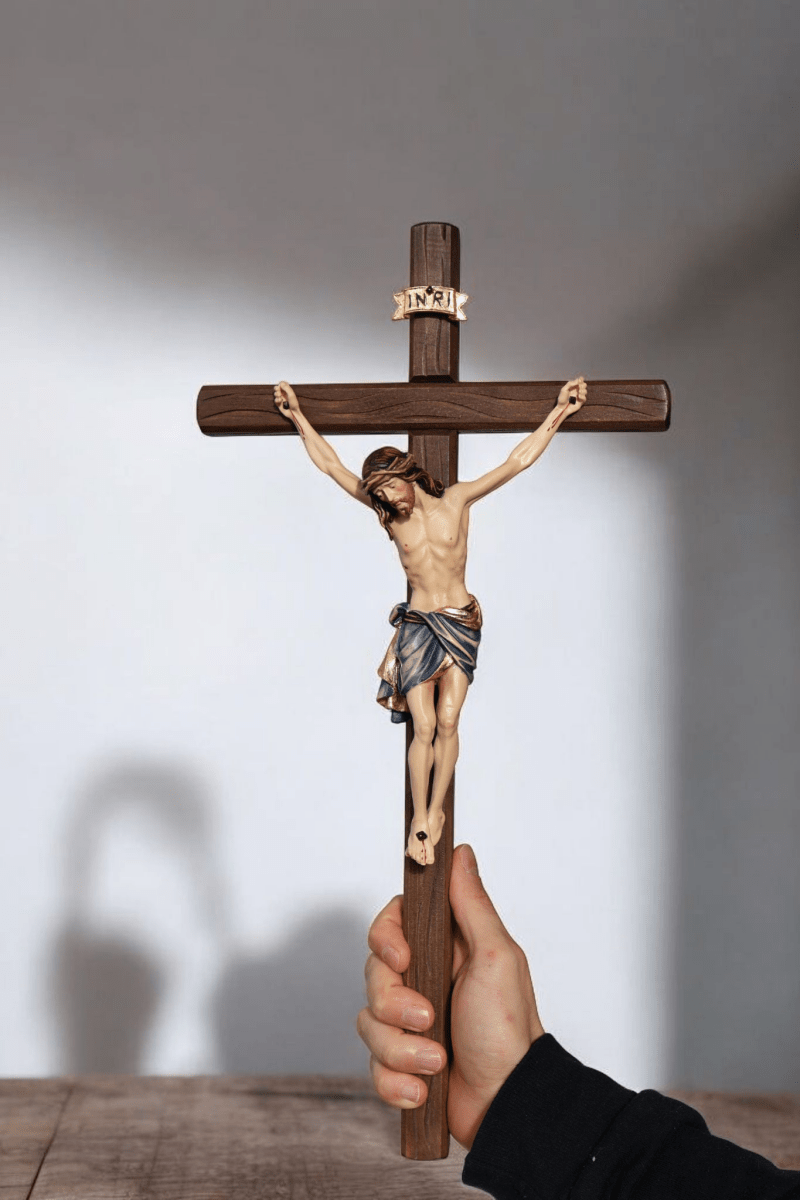 Wandkreuz Siena, handgeschnitzt, Echtholz, 47cm - MarcellusOnlineShop