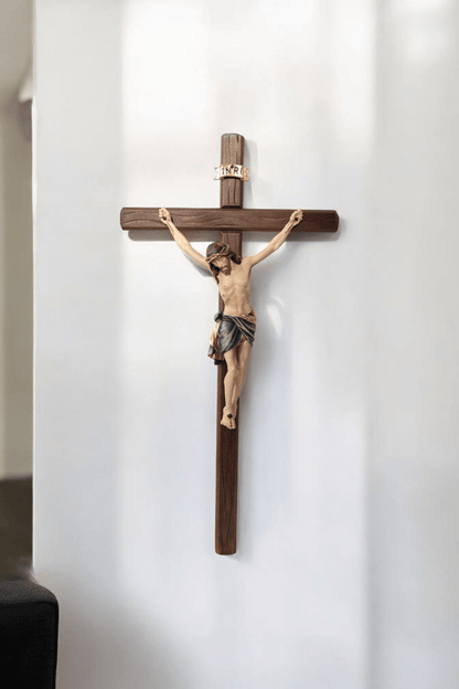 Wandkreuz Siena, handgeschnitzt, Echtholz, 47cm - MarcellusOnlineShop